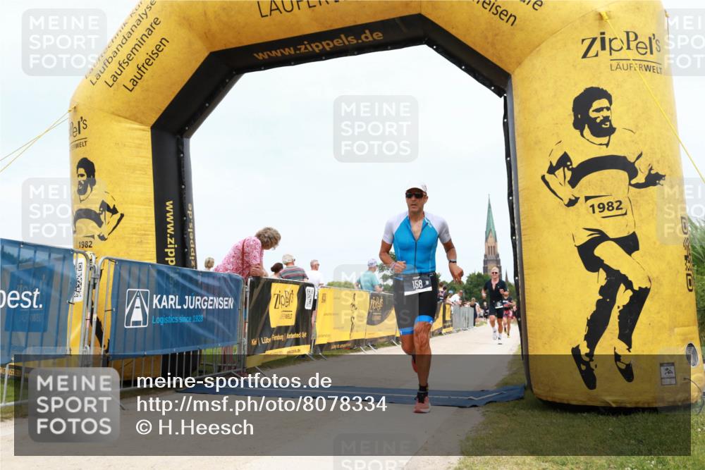 22.06.2025 - Viking Triathlon H.Heesch http://msf.ph/oto/8078334 22.06.2025 14:39:55 Laufen 158, 229 meine-sportfotos.de