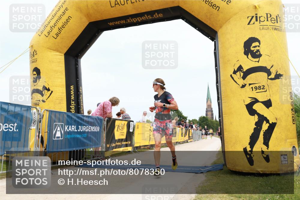 22.06.2025 - Viking Triathlon H.Heesch http://msf.ph/oto/8078350 22.06.2025 14:40:00 Laufen 72, 158, 229 meine-sportfotos.de