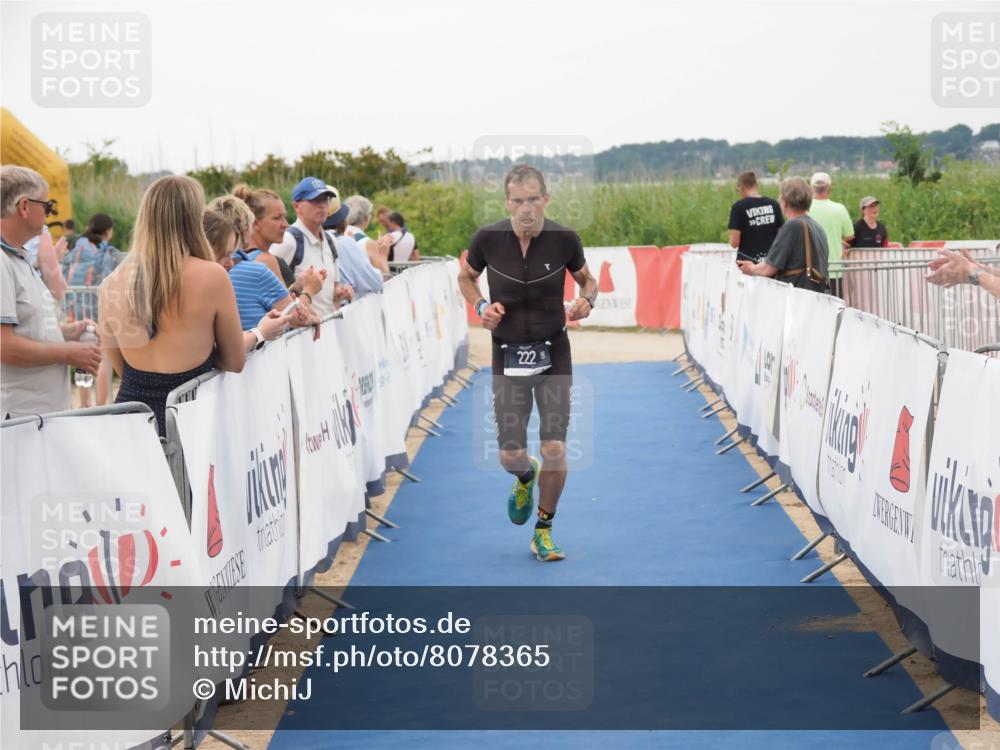 22.06.2025 - Viking Triathlon MichiJ http://msf.ph/oto/8078365 22.06.2025 15:55:46 Ziel 222 meine-sportfotos.de