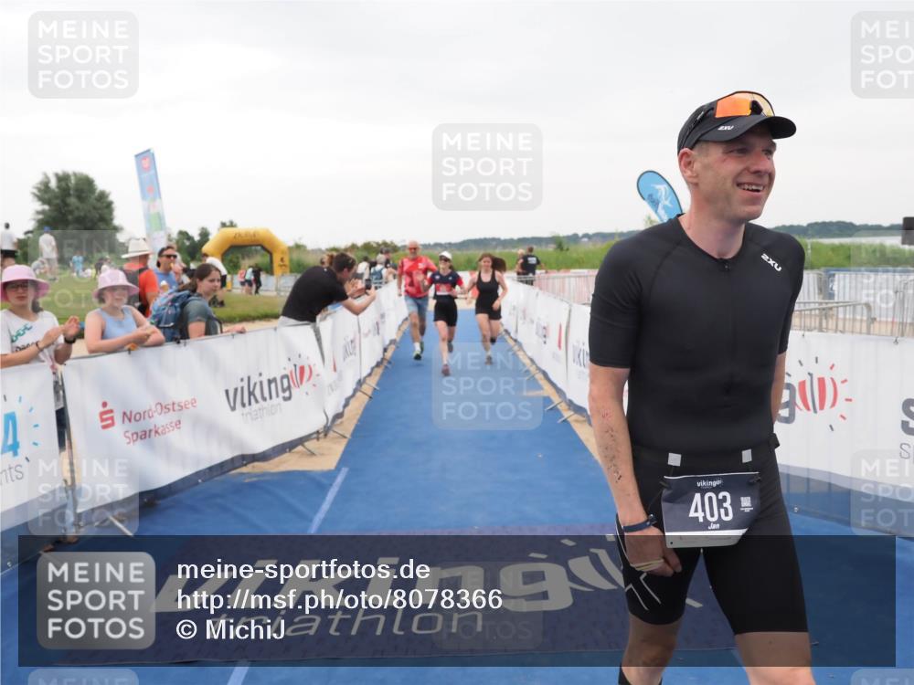 22.06.2025 - Viking Triathlon MichiJ http://msf.ph/oto/8078366 22.06.2025 16:03:05 Ziel 403, 650 meine-sportfotos.de
