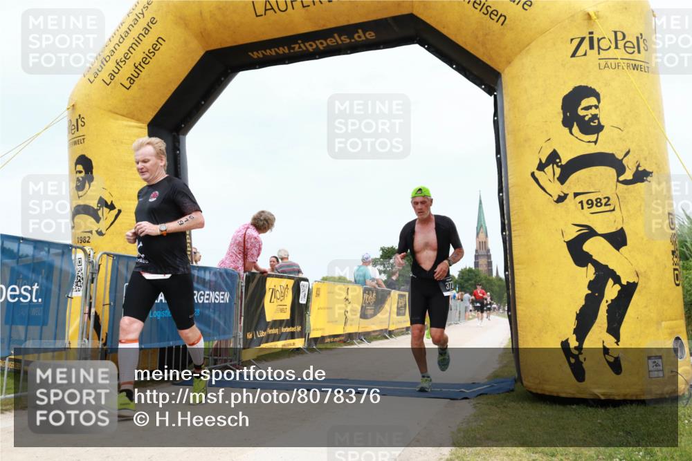 22.06.2025 - Viking Triathlon H.Heesch http://msf.ph/oto/8078376 22.06.2025 14:40:11 Laufen 234, 372, 619 meine-sportfotos.de