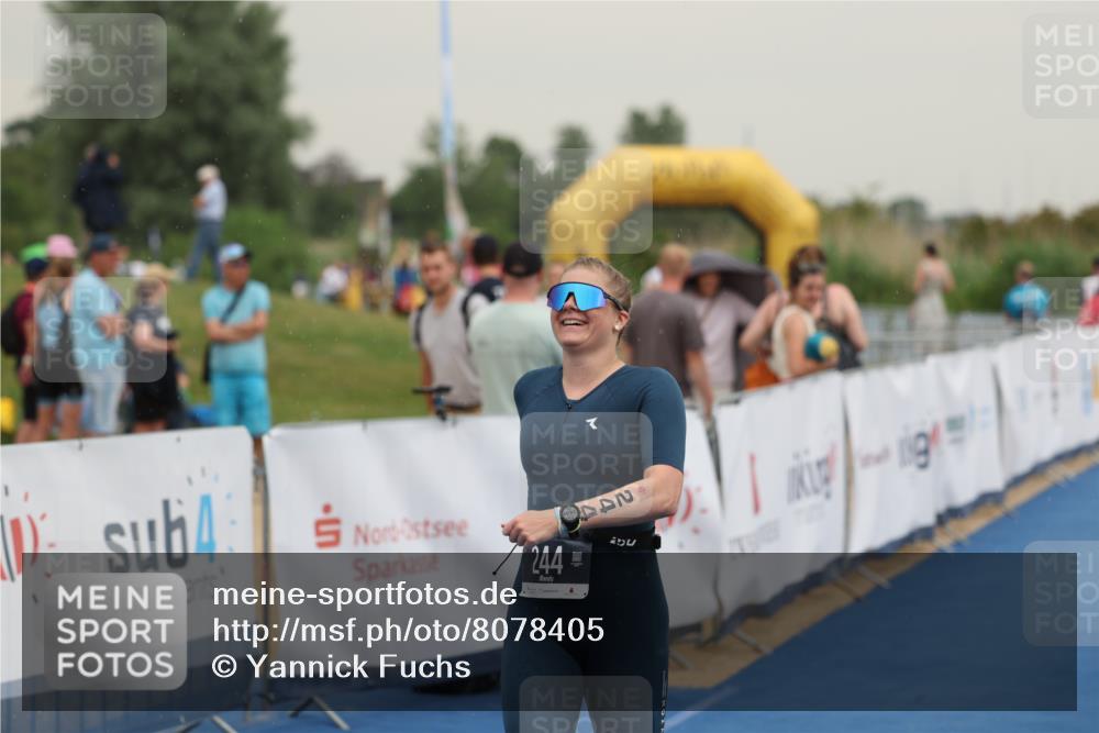 22.06.2025 - Viking Triathlon Yannick Fuchs http://msf.ph/oto/8078405 22.06.2025 16:36:24 Ziel 244 meine-sportfotos.de