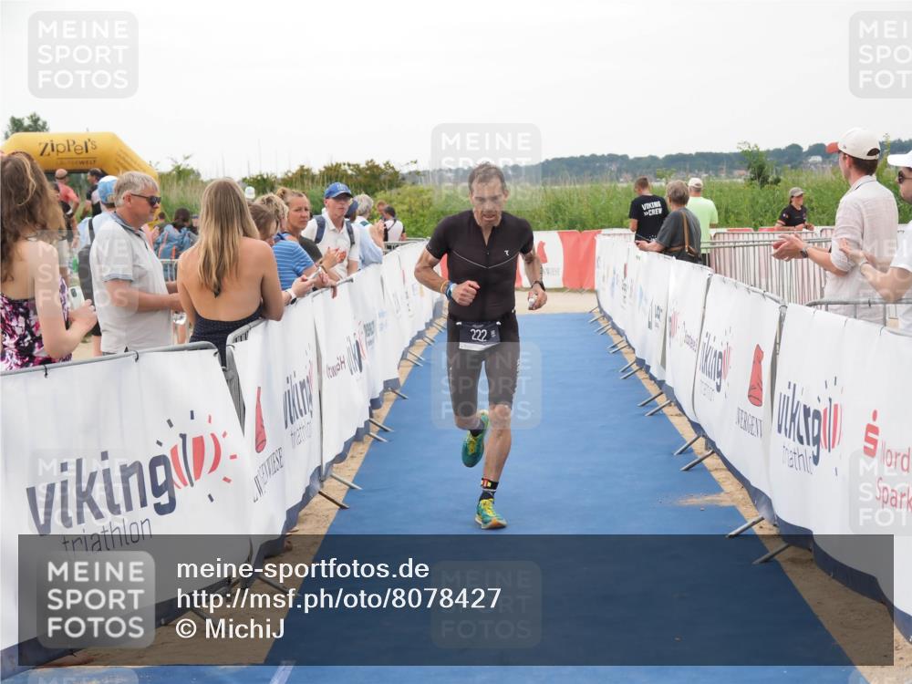 22.06.2025 - Viking Triathlon MichiJ http://msf.ph/oto/8078427 22.06.2025 15:55:46 Ziel 222 meine-sportfotos.de
