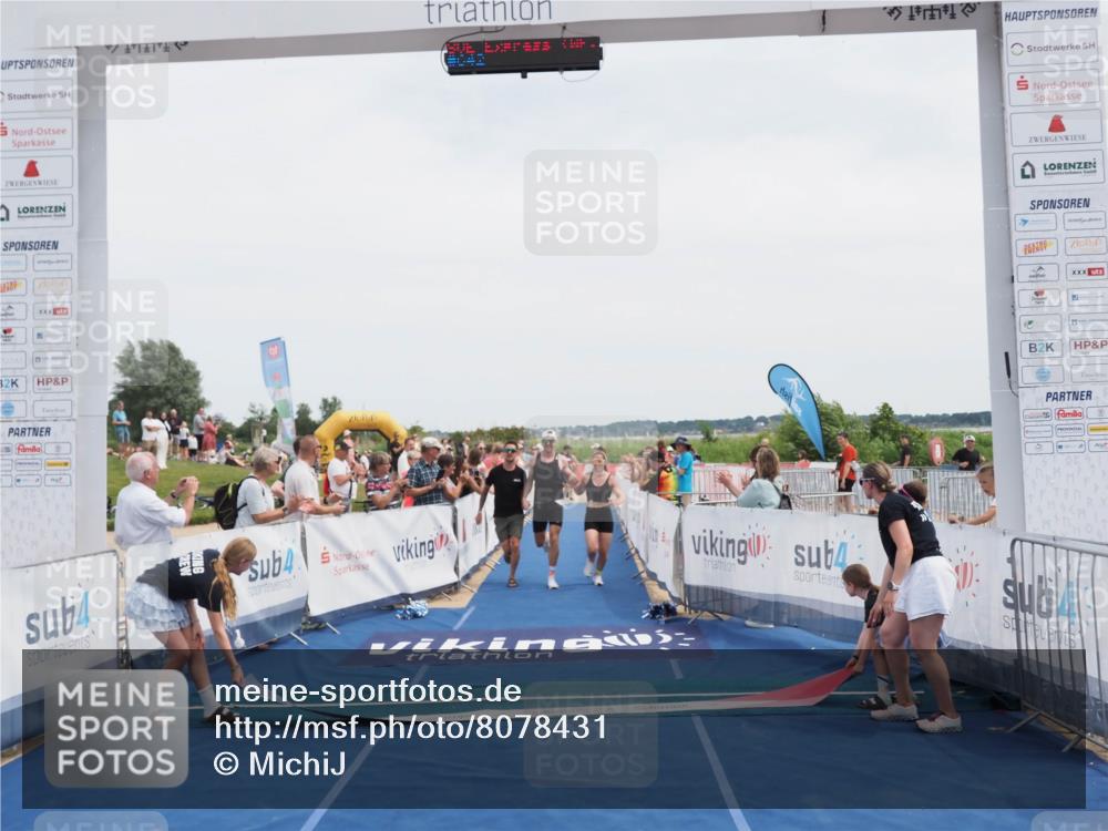 22.06.2025 - Viking Triathlon MichiJ http://msf.ph/oto/8078431 22.06.2025 14:13:23 Ziel 661 meine-sportfotos.de