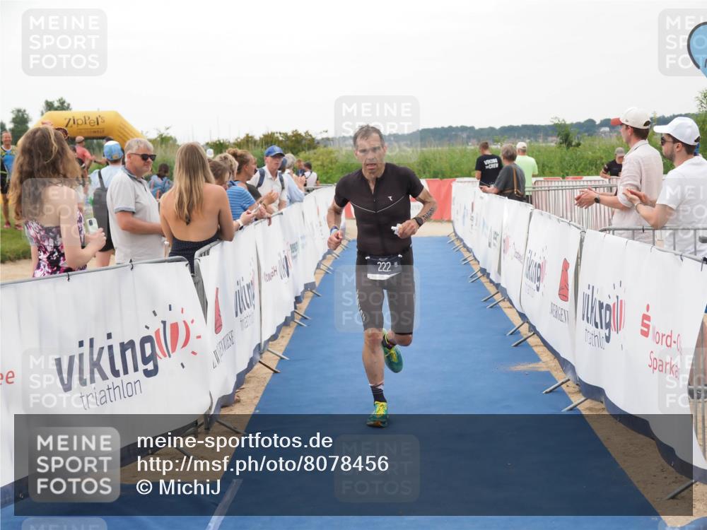 22.06.2025 - Viking Triathlon MichiJ http://msf.ph/oto/8078456 22.06.2025 15:55:47 Ziel 222 meine-sportfotos.de