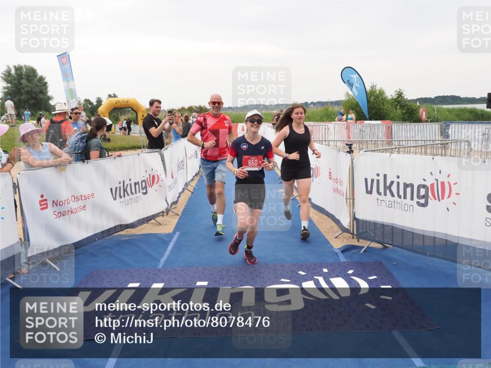 22.06.2025 - Viking Triathlon MichiJ http://msf.ph/oto/8078476 22.06.2025 16:03:07 Ziel 403, 650 meine-sportfotos.de