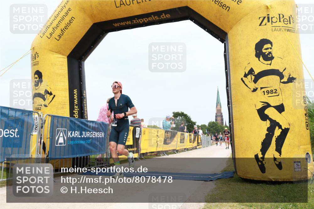 22.06.2025 - Viking Triathlon H.Heesch http://msf.ph/oto/8078478 22.06.2025 14:41:09 Laufen 185 meine-sportfotos.de