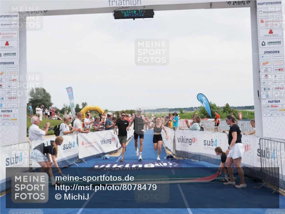 22.06.2025 - Viking Triathlon MichiJ http://msf.ph/oto/8078479 22.06.2025 14:13:24 Ziel 661 meine-sportfotos.de