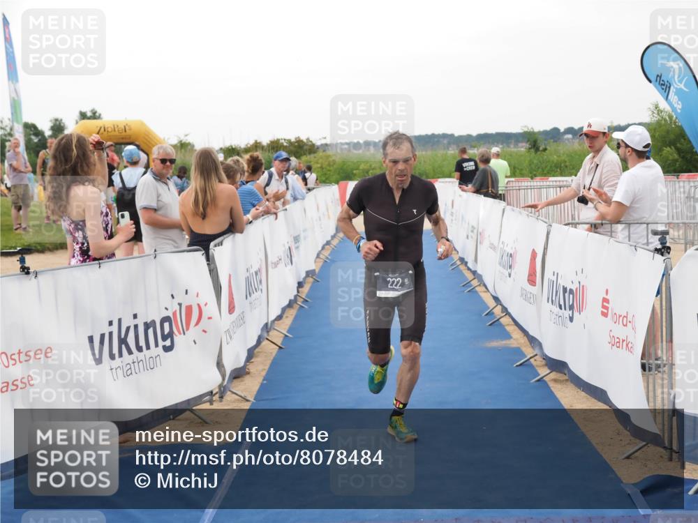 22.06.2025 - Viking Triathlon MichiJ http://msf.ph/oto/8078484 22.06.2025 15:55:47 Ziel 222 meine-sportfotos.de