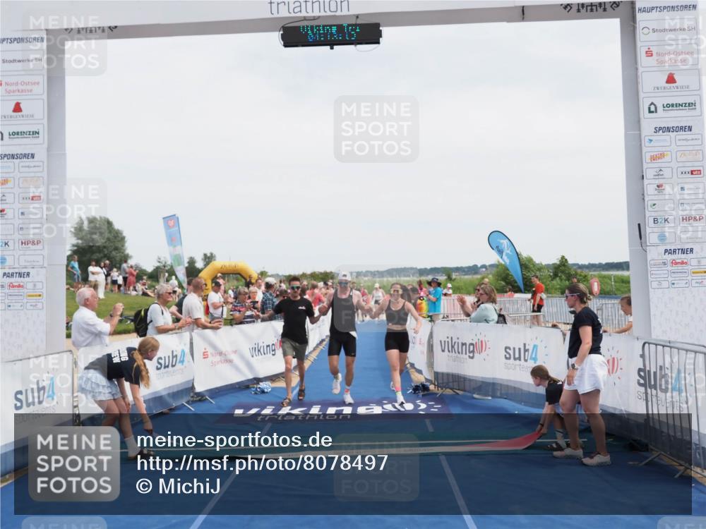 22.06.2025 - Viking Triathlon MichiJ http://msf.ph/oto/8078497 22.06.2025 14:13:24 Ziel 661 meine-sportfotos.de