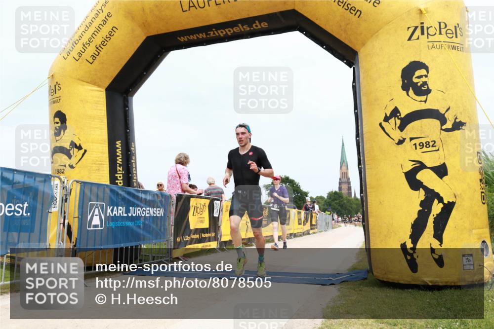 22.06.2025 - Viking Triathlon H.Heesch http://msf.ph/oto/8078505 22.06.2025 14:41:29 Laufen 87, 168, 191 meine-sportfotos.de