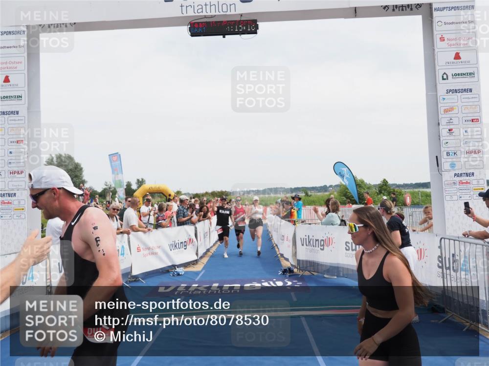 22.06.2025 - Viking Triathlon MichiJ http://msf.ph/oto/8078530 22.06.2025 14:13:27 Ziel 661 meine-sportfotos.de