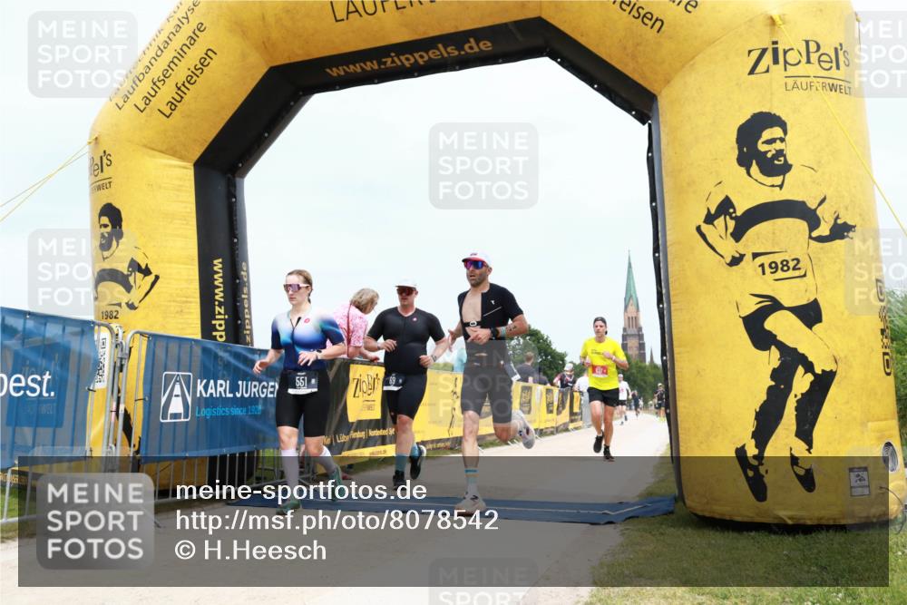 22.06.2025 - Viking Triathlon H.Heesch http://msf.ph/oto/8078542 22.06.2025 14:41:58 Laufen 69, 125, 427, 551, 637 meine-sportfotos.de