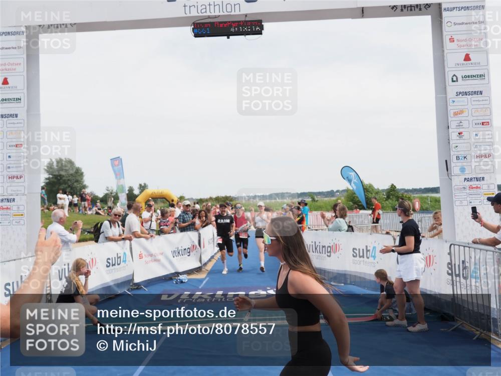 22.06.2025 - Viking Triathlon MichiJ http://msf.ph/oto/8078557 22.06.2025 14:13:28 Ziel  meine-sportfotos.de
