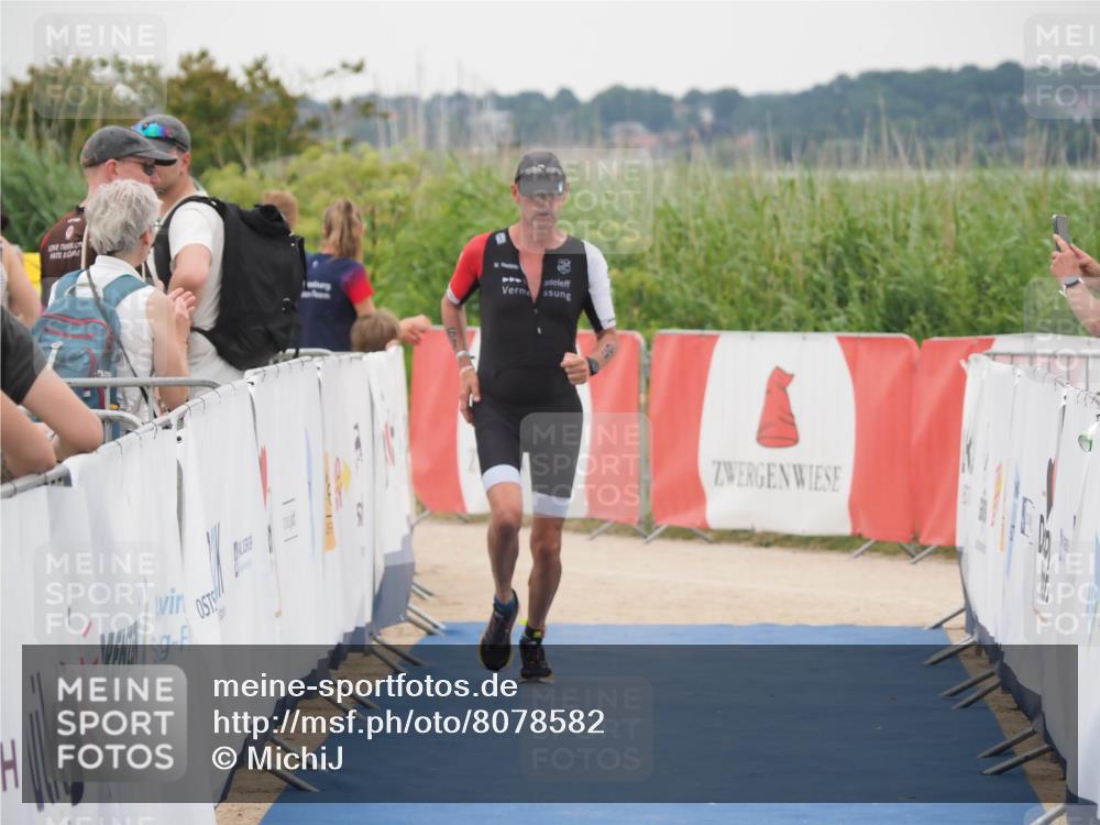 22.06.2025 - Viking Triathlon MichiJ http://msf.ph/oto/8078582 22.06.2025 16:03:40 Ziel 63 meine-sportfotos.de