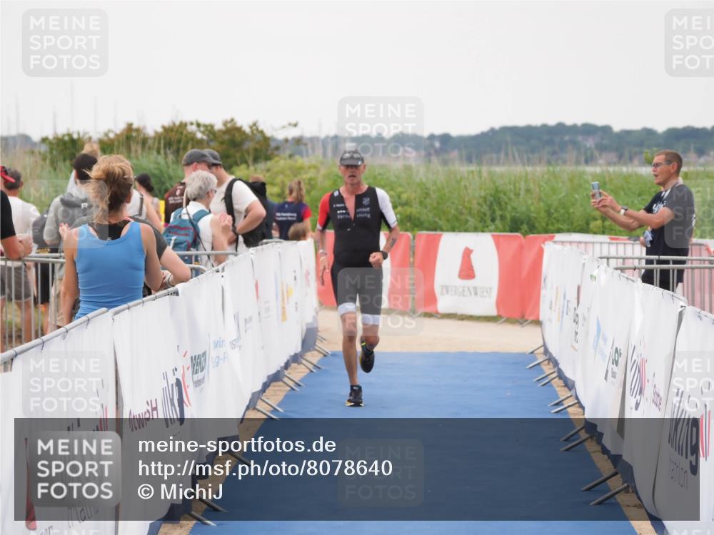 22.06.2025 - Viking Triathlon MichiJ http://msf.ph/oto/8078640 22.06.2025 16:03:41 Ziel 63 meine-sportfotos.de