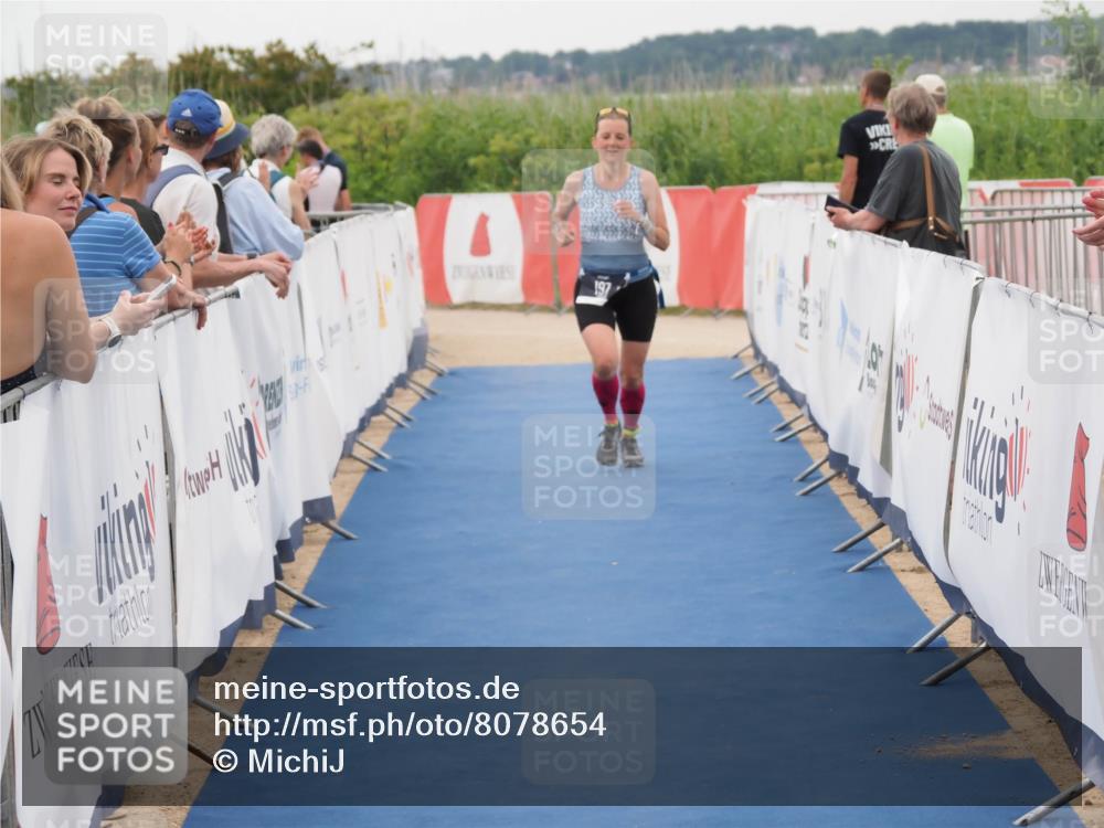 22.06.2025 - Viking Triathlon MichiJ http://msf.ph/oto/8078654 22.06.2025 15:55:59 Ziel 197 meine-sportfotos.de
