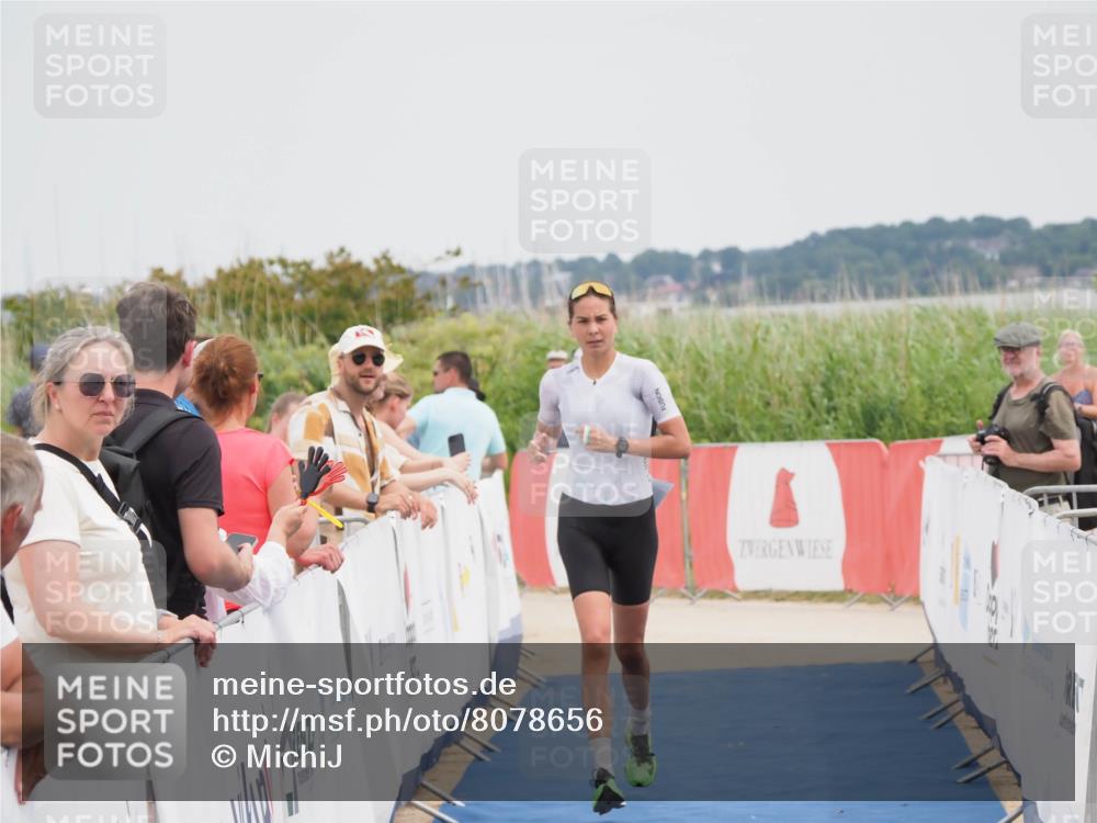 22.06.2025 - Viking Triathlon MichiJ http://msf.ph/oto/8078656 22.06.2025 14:37:57 Ziel 13 meine-sportfotos.de