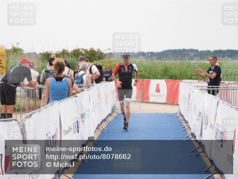 22.06.2025 - Viking Triathlon MichiJ http://msf.ph/oto/8078662 22.06.2025 16:03:41 Ziel 63 meine-sportfotos.de