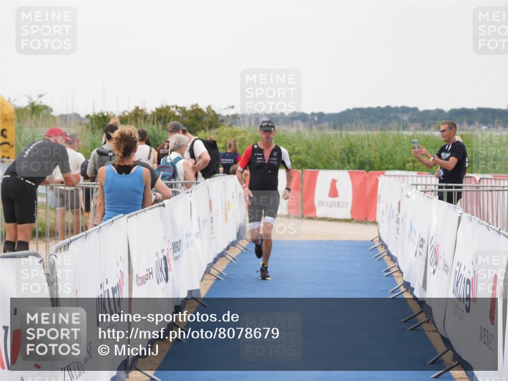 22.06.2025 - Viking Triathlon MichiJ http://msf.ph/oto/8078679 22.06.2025 16:03:41 Ziel 63 meine-sportfotos.de