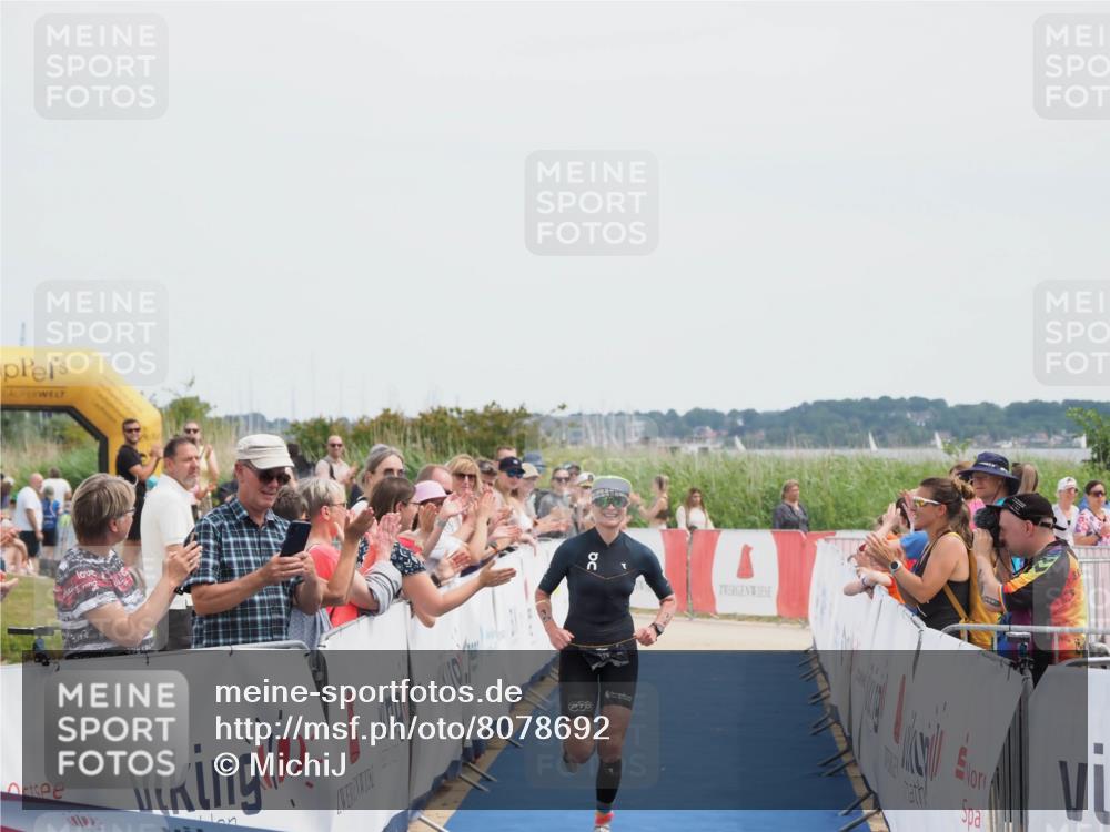 22.06.2025 - Viking Triathlon MichiJ http://msf.ph/oto/8078692 22.06.2025 14:13:44 Ziel 15 meine-sportfotos.de