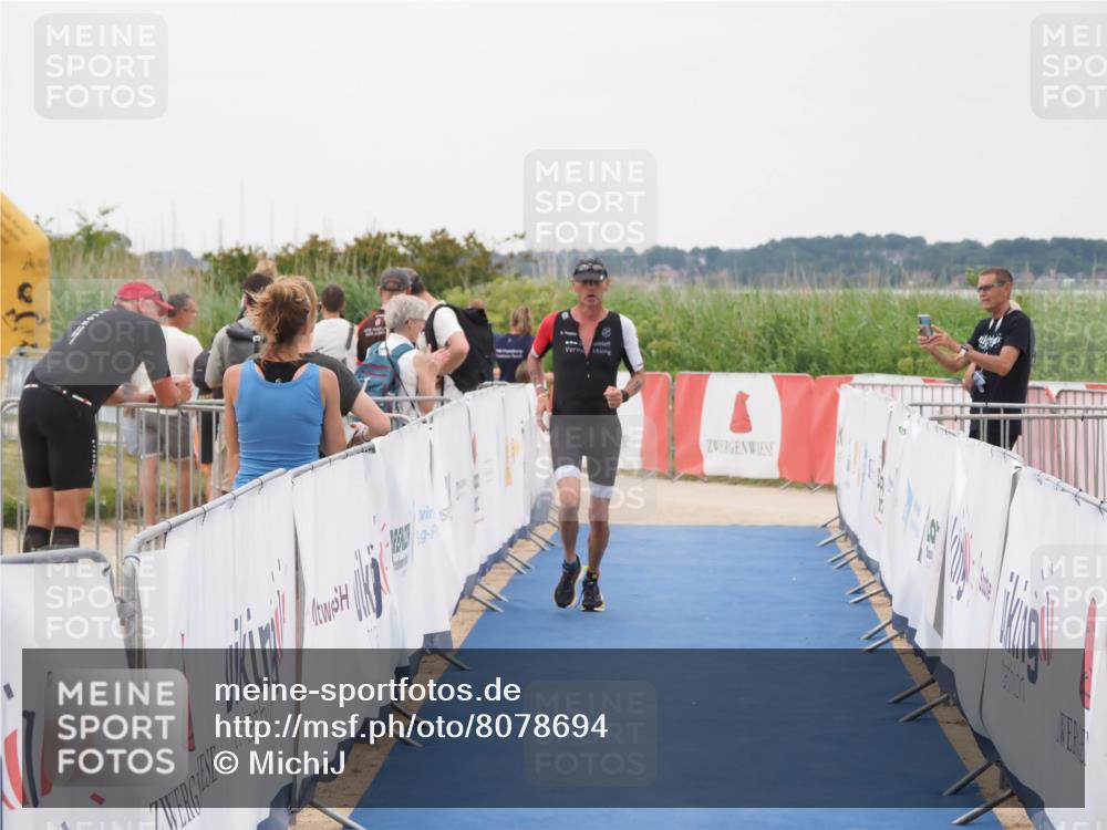 22.06.2025 - Viking Triathlon MichiJ http://msf.ph/oto/8078694 22.06.2025 16:03:41 Ziel 63 meine-sportfotos.de