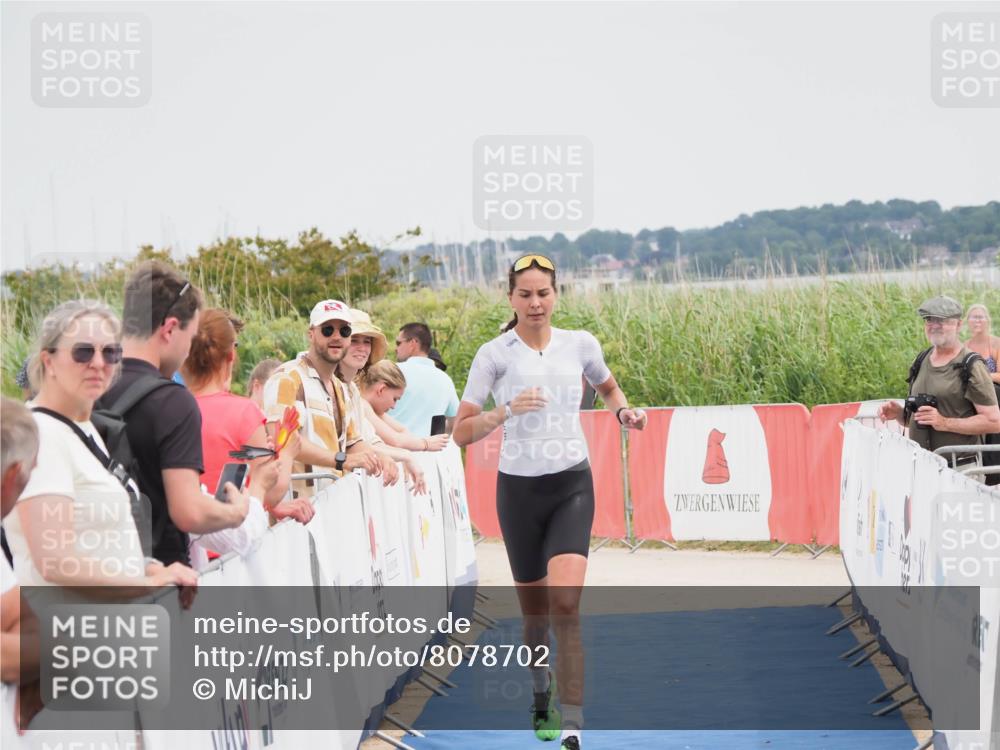 22.06.2025 - Viking Triathlon MichiJ http://msf.ph/oto/8078702 22.06.2025 14:37:57 Ziel 13 meine-sportfotos.de