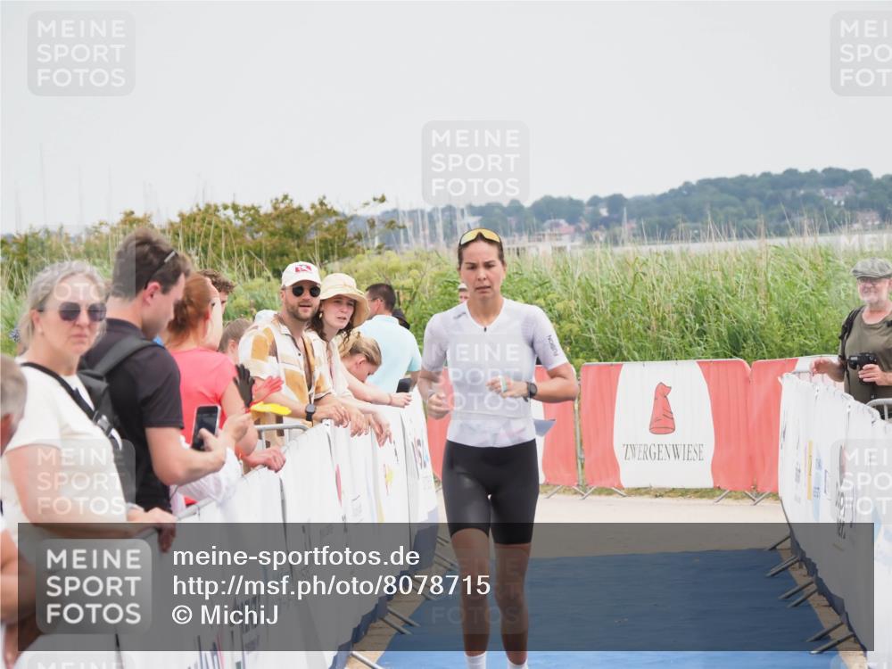 22.06.2025 - Viking Triathlon MichiJ http://msf.ph/oto/8078715 22.06.2025 14:37:58 Ziel 13 meine-sportfotos.de