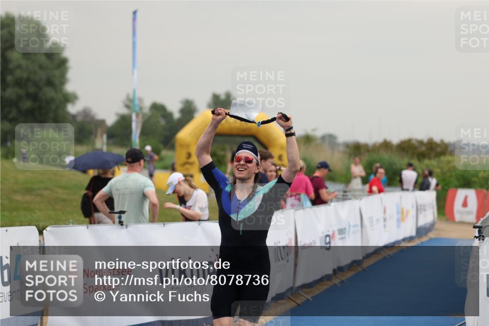 22.06.2025 - Viking Triathlon Yannick Fuchs http://msf.ph/oto/8078736 22.06.2025 16:38:29 Ziel 496 meine-sportfotos.de