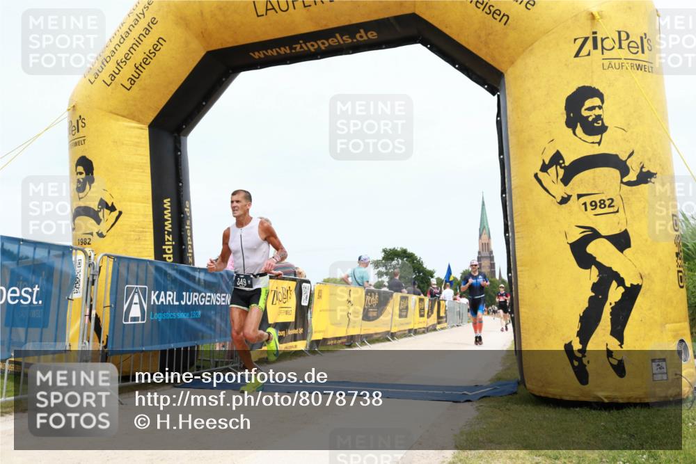 22.06.2025 - Viking Triathlon H.Heesch http://msf.ph/oto/8078738 22.06.2025 14:43:47 Laufen 133, 349 meine-sportfotos.de