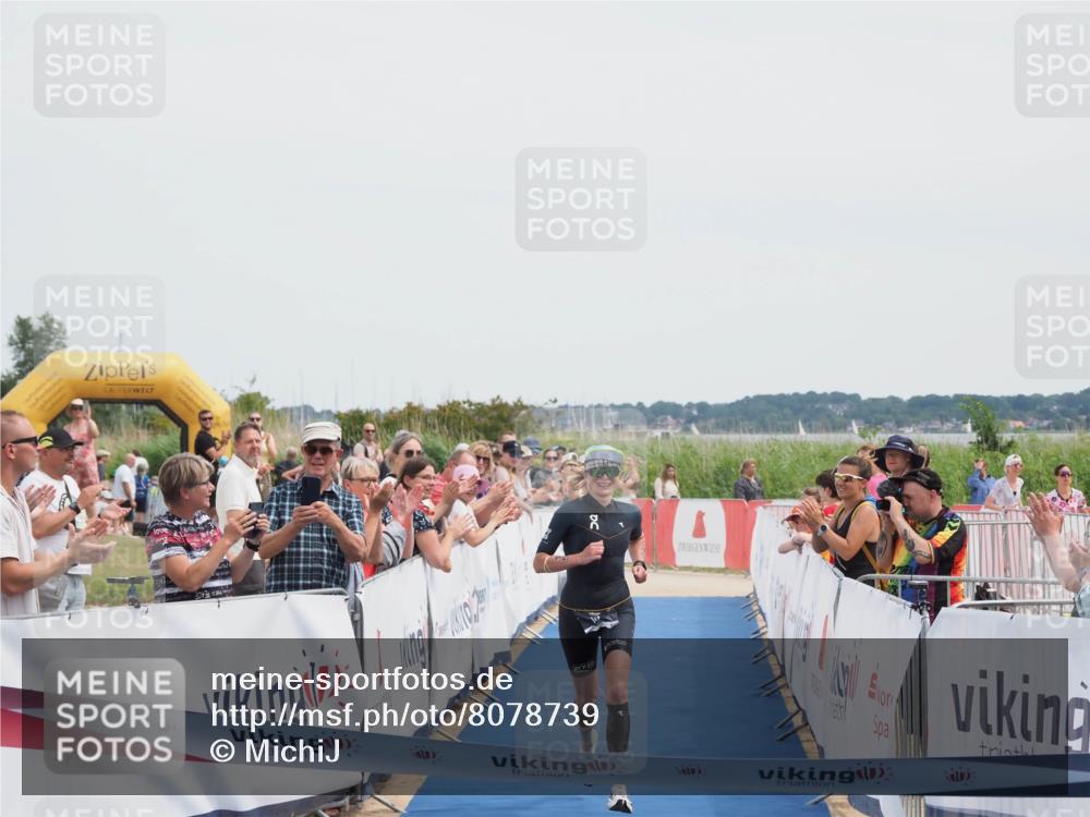 22.06.2025 - Viking Triathlon MichiJ http://msf.ph/oto/8078739 22.06.2025 14:13:45 Ziel 15 meine-sportfotos.de