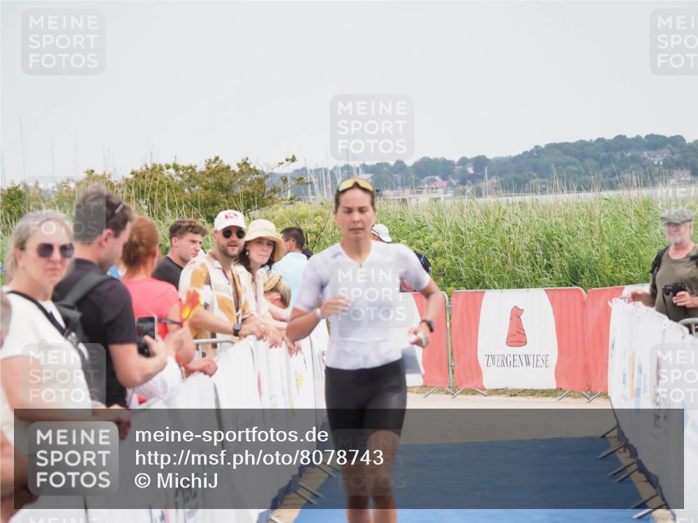 22.06.2025 - Viking Triathlon MichiJ http://msf.ph/oto/8078743 22.06.2025 14:37:58 Ziel 13 meine-sportfotos.de