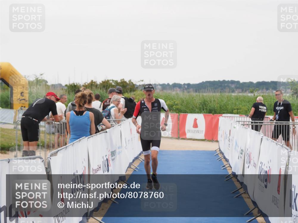22.06.2025 - Viking Triathlon MichiJ http://msf.ph/oto/8078760 22.06.2025 16:03:42 Ziel 63 meine-sportfotos.de