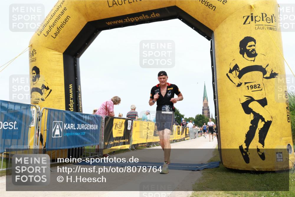 22.06.2025 - Viking Triathlon H.Heesch http://msf.ph/oto/8078764 22.06.2025 14:44:13 Laufen 102, 210 meine-sportfotos.de