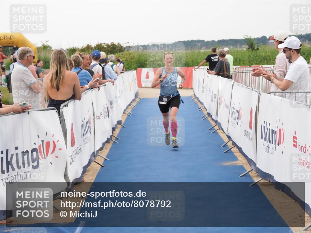 22.06.2025 - Viking Triathlon MichiJ http://msf.ph/oto/8078792 22.06.2025 15:56:01 Ziel 197 meine-sportfotos.de