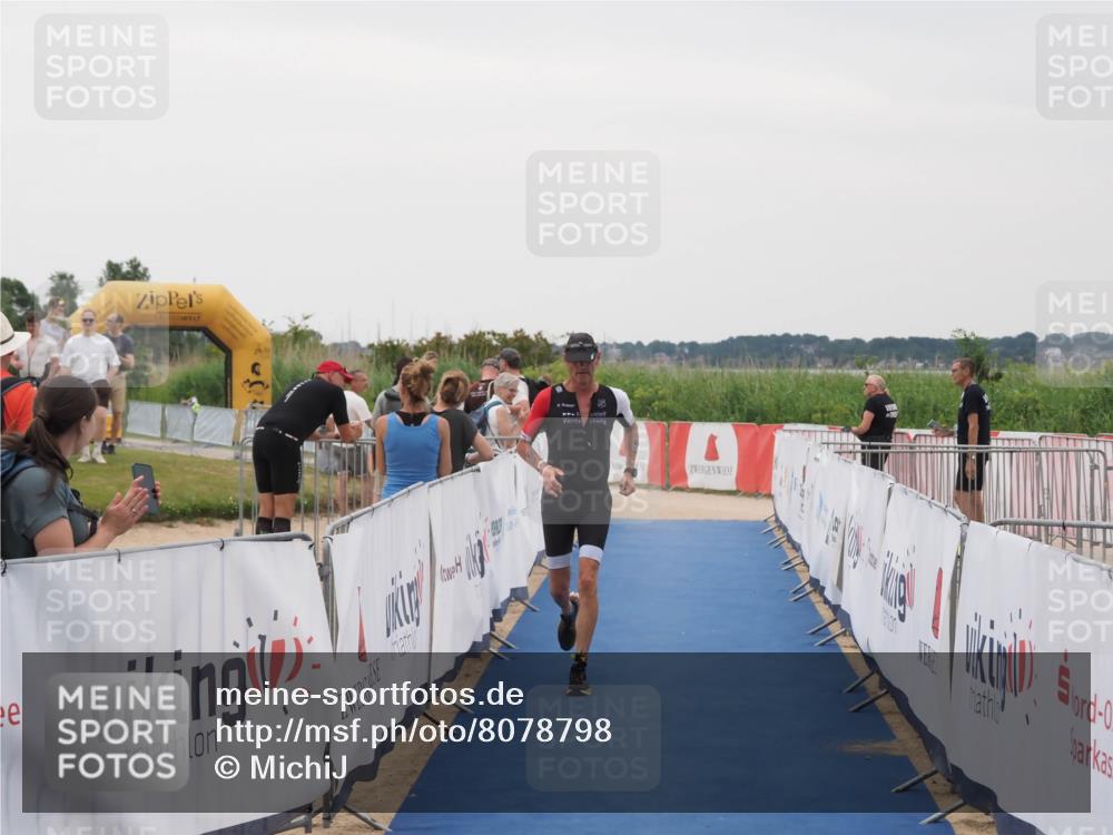 22.06.2025 - Viking Triathlon MichiJ http://msf.ph/oto/8078798 22.06.2025 16:03:43 Ziel 63 meine-sportfotos.de