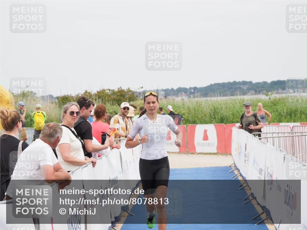 22.06.2025 - Viking Triathlon MichiJ http://msf.ph/oto/8078813 22.06.2025 14:37:59 Ziel 13 meine-sportfotos.de
