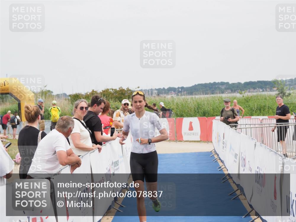 22.06.2025 - Viking Triathlon MichiJ http://msf.ph/oto/8078837 22.06.2025 14:37:59 Ziel 13 meine-sportfotos.de