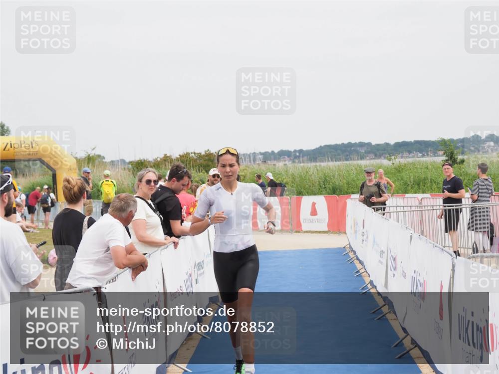 22.06.2025 - Viking Triathlon MichiJ http://msf.ph/oto/8078852 22.06.2025 14:38:00 Ziel 13 meine-sportfotos.de
