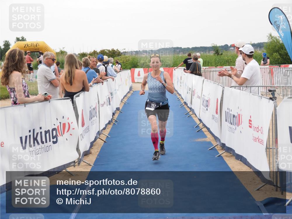22.06.2025 - Viking Triathlon MichiJ http://msf.ph/oto/8078860 22.06.2025 15:56:02 Ziel 197 meine-sportfotos.de
