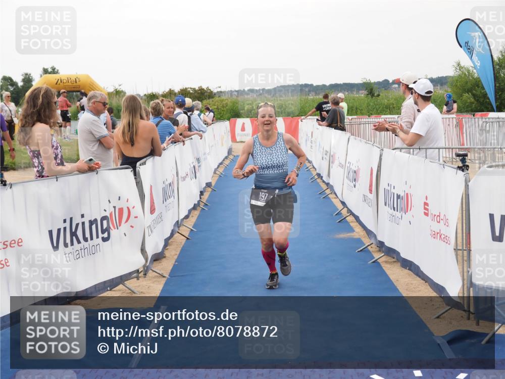 22.06.2025 - Viking Triathlon MichiJ http://msf.ph/oto/8078872 22.06.2025 15:56:02 Ziel 197 meine-sportfotos.de