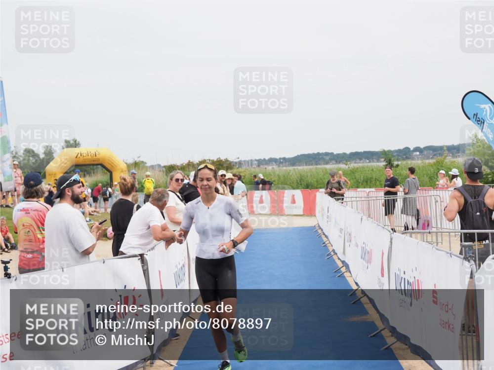22.06.2025 - Viking Triathlon MichiJ http://msf.ph/oto/8078897 22.06.2025 14:38:00 Ziel 13 meine-sportfotos.de