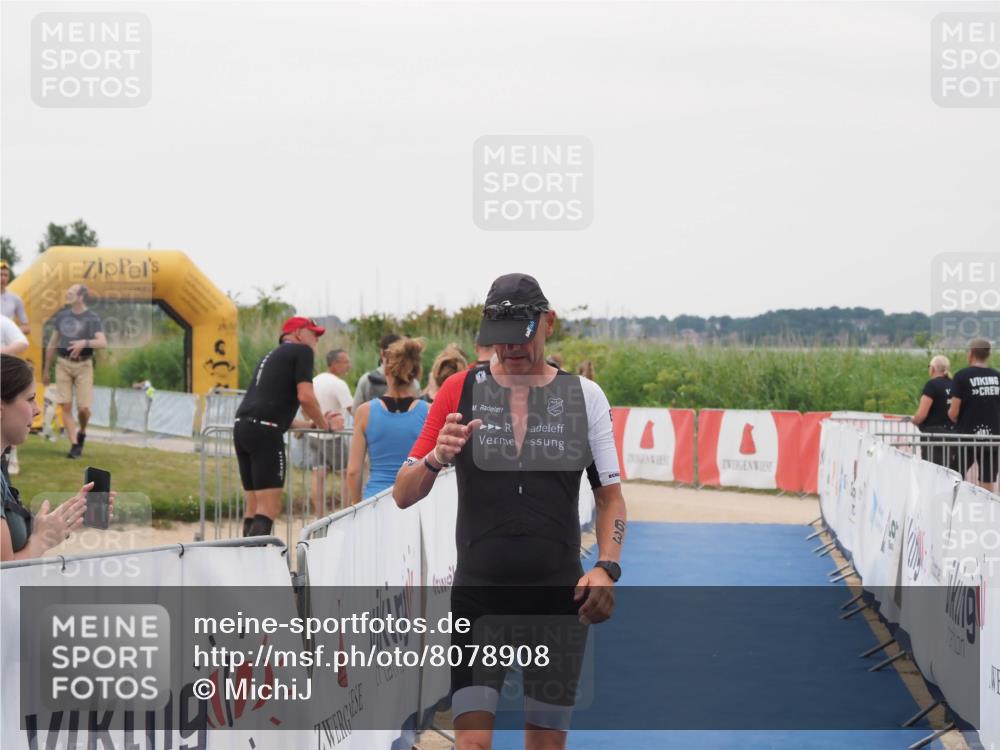 22.06.2025 - Viking Triathlon MichiJ http://msf.ph/oto/8078908 22.06.2025 16:03:45 Ziel 63 meine-sportfotos.de