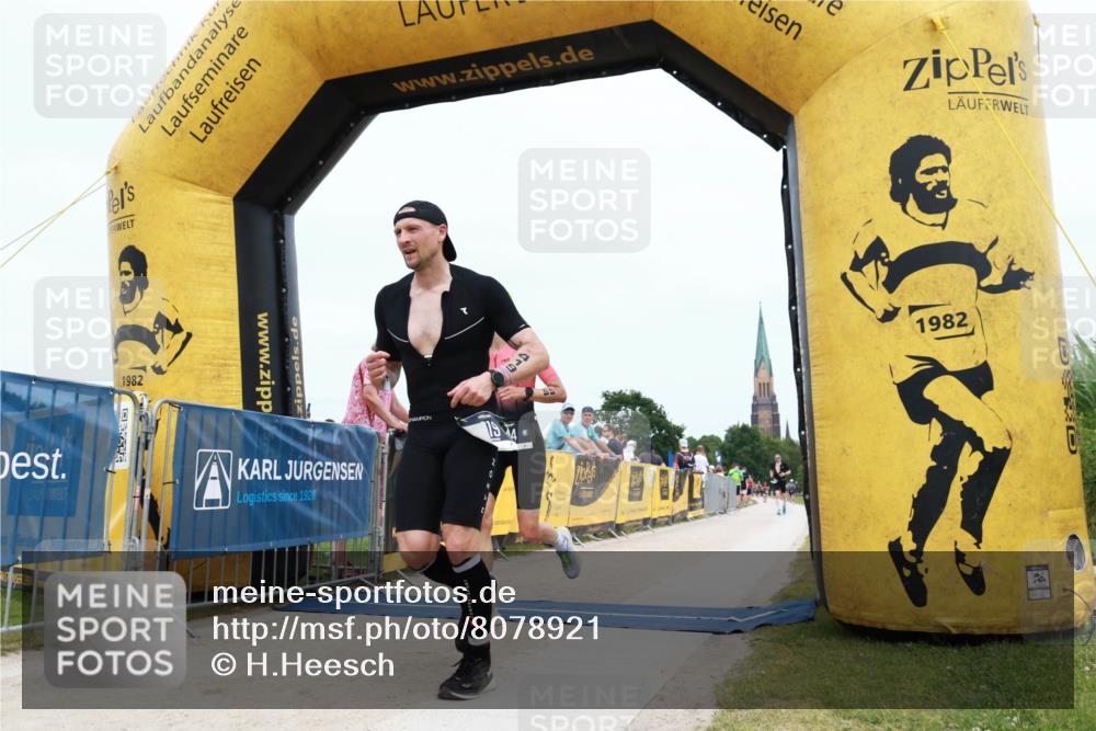22.06.2025 - Viking Triathlon H.Heesch http://msf.ph/oto/8078921 22.06.2025 14:46:25 Laufen 44, 419 meine-sportfotos.de
