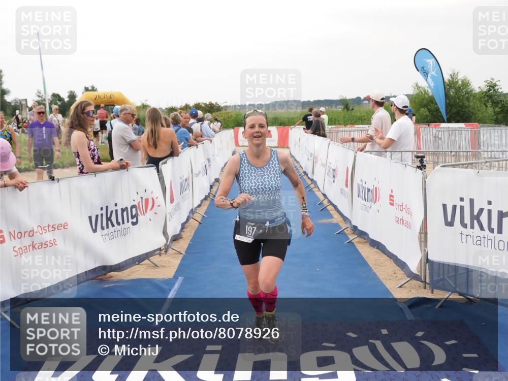 22.06.2025 - Viking Triathlon MichiJ http://msf.ph/oto/8078926 22.06.2025 15:56:03 Ziel 197 meine-sportfotos.de