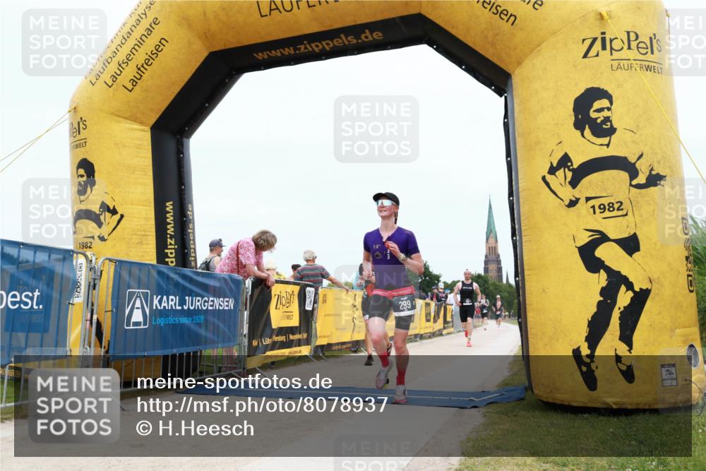 22.06.2025 - Viking Triathlon H.Heesch http://msf.ph/oto/8078937 22.06.2025 14:46:51 Laufen 116, 299, 315 meine-sportfotos.de
