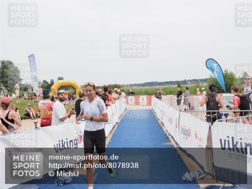 22.06.2025 - Viking Triathlon MichiJ http://msf.ph/oto/8078938 22.06.2025 14:38:01 Ziel 13 meine-sportfotos.de