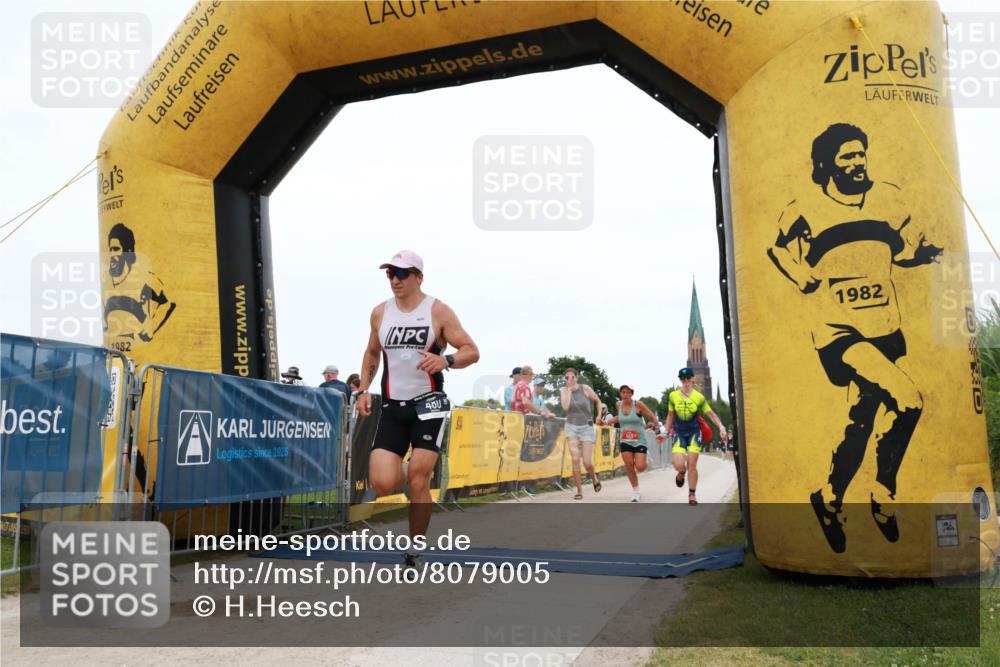 22.06.2025 - Viking Triathlon H.Heesch http://msf.ph/oto/8079005 22.06.2025 15:36:53 Laufen 450, 480, 659 meine-sportfotos.de