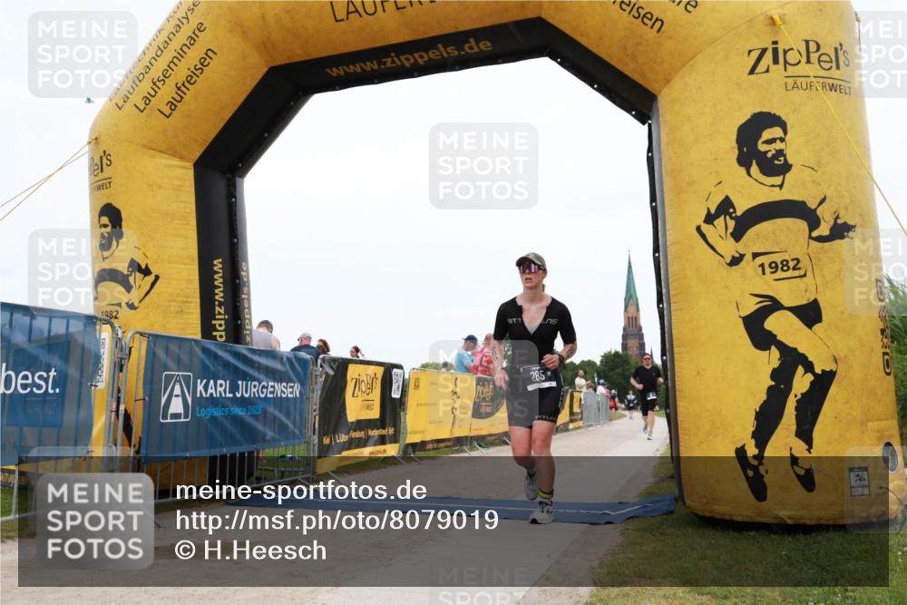 22.06.2025 - Viking Triathlon H.Heesch http://msf.ph/oto/8079019 22.06.2025 15:37:11 Laufen 285 meine-sportfotos.de