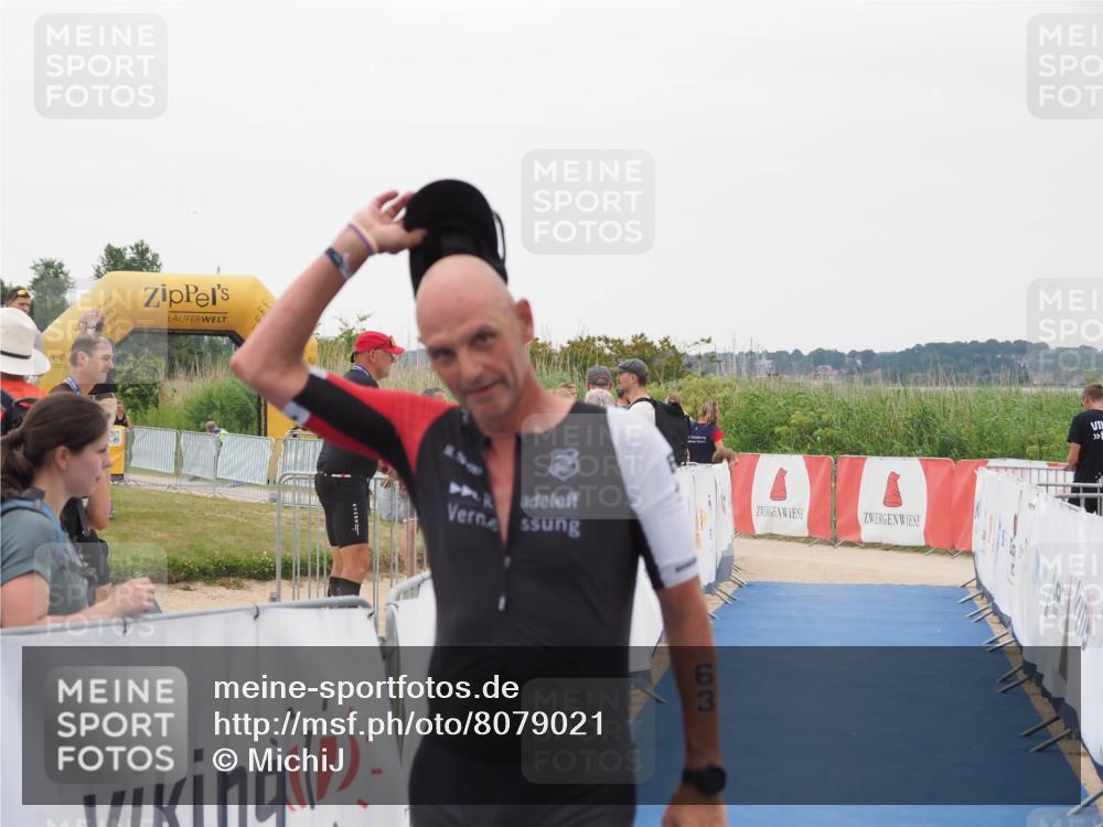 22.06.2025 - Viking Triathlon MichiJ http://msf.ph/oto/8079021 22.06.2025 16:03:47 Ziel 63 meine-sportfotos.de